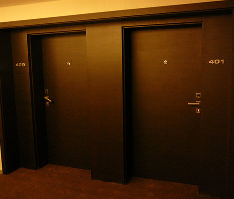 Interiérové dveře a zárubně | hotel Gate One - Bratislava